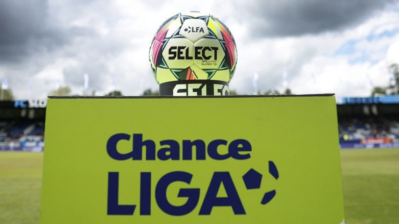 Chance Liga - lopta, znak