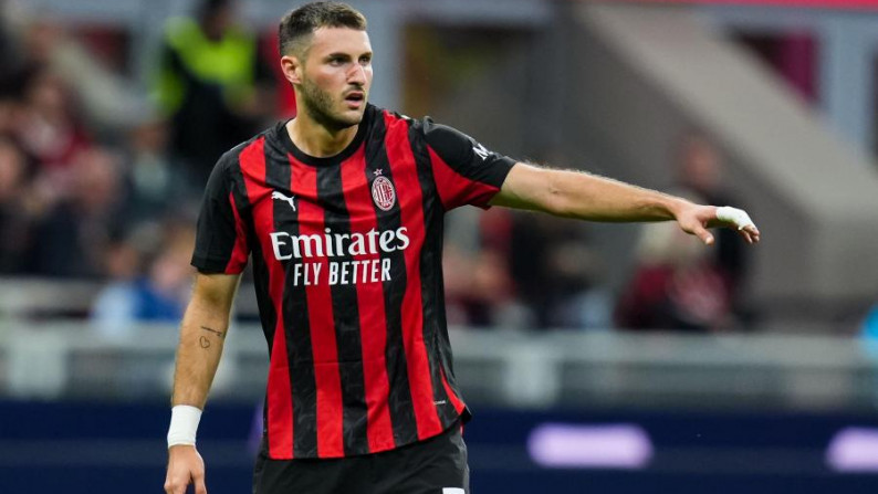 Santiago Giménez - AC Miláno - futbal